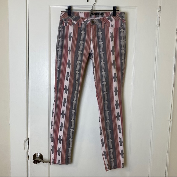 Hidden Jeans Size 9 Patterned Jeans - Picture 1 of 4